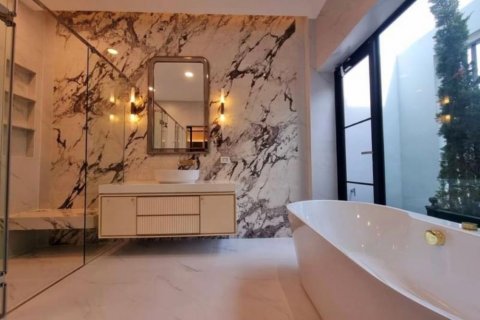 Villa à Bangkok, Thaïlande 5 chambres № 133700 - photo 14