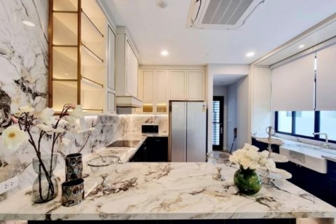 Villa à Bangkok, Thaïlande 5 chambres № 133700 - photo 3