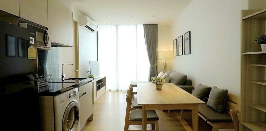 Condo à Watthana, Bangkok, Thaïlande, 2 chambres  № 133698