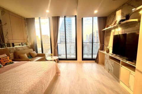 Condo in Pathum Wan, Bangkok, Thailand, 1 bedroom  № 133696 - photo 1