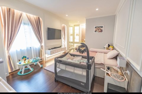 Вилла в Бангкоке, Таиланд с 4 спальнями  № 133697 - фото 13