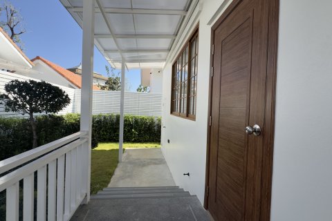 House in Chiang Mai, Thailand 3 bedrooms № 169126 - photo 24