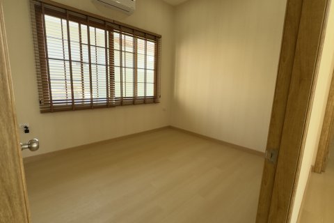 House in Chiang Mai, Thailand 3 bedrooms № 169126 - photo 12