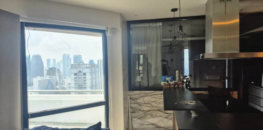 Студия в кондо в Ваттхане, Бангкок, Таиланд № 169122