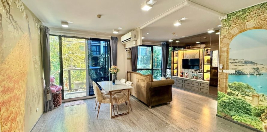 Studio in the Condo in Nonthaburi, Thailand № 164340