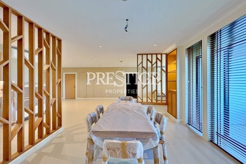 Condo in Pattaya, Thailand, 2 bedrooms № 198128 - photo 7