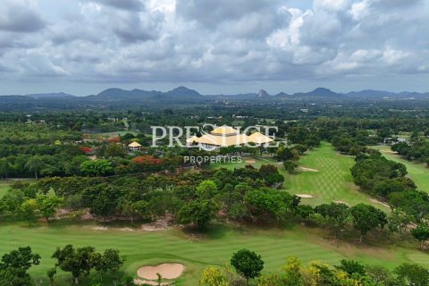 House in Pattaya, Thailand 4 bedrooms № 198125 - photo 30