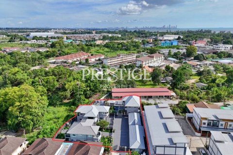 House in Pattaya, Thailand 9 bedrooms № 198129 - photo 29