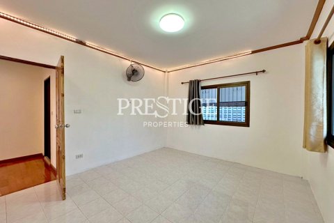 บ้านในพัทยา, ประเทศไทย 4 ห้องนอน № 198127 - รูปถ่าย 17