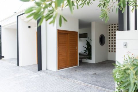 House in Chiang Mai, Thailand 3 bedrooms № 160066 - photo 2