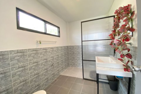 House in Chiang Mai, Thailand 4 bedrooms № 160070 - photo 14