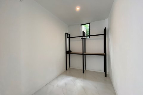 House in Chiang Mai, Thailand 4 bedrooms № 160070 - photo 27