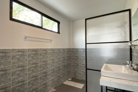 House in Chiang Mai, Thailand 4 bedrooms № 160070 - photo 28