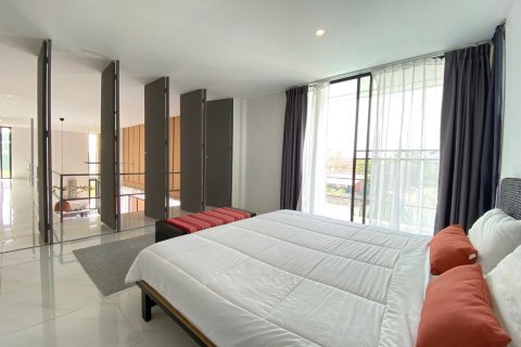 House in Chiang Mai, Thailand 4 bedrooms № 160070 - photo 18
