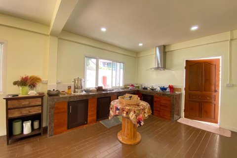 Maison à Chiang Mai, Thaïlande 5 chambres № 160065 - photo 9