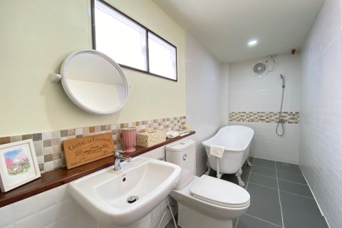 Maison à Chiang Mai, Thaïlande 5 chambres № 160065 - photo 8