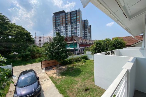 Maison à Chiang Mai, Thaïlande 5 chambres № 160065 - photo 23