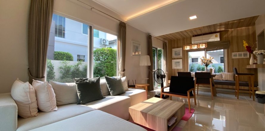 House in Chiang Mai, Thailand 3 bedrooms № 160069