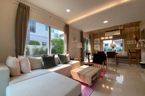 House in Chiang Mai, Thailand 3 bedrooms № 160069