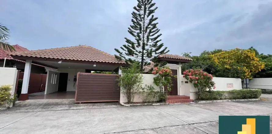 Casa de 2 dormitorios en Pattaya, Tailandia № 211359