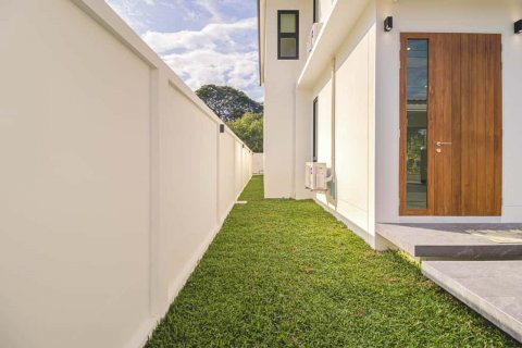 House in Chiang Mai, Thailand 4 bedrooms № 119975 - photo 13