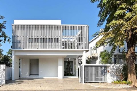 House in Chiang Mai, Thailand 4 bedrooms № 119978 - photo 3