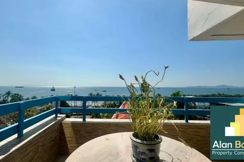 Condominio de 2 dormitorios en Jomtien Beach, Pattaya, Tailandia № 211357 - foto 6