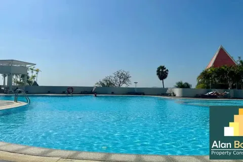 Condominio de 2 dormitorios en Jomtien Beach, Pattaya, Tailandia № 211357 - foto 7