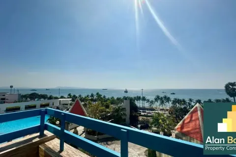 Condominio de 2 dormitorios en Jomtien Beach, Pattaya, Tailandia № 211357 - foto 8