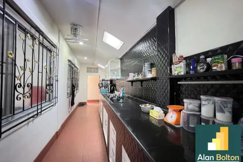 Casa de 3 dormitorios en Pattaya, Tailandia № 211355 - foto 10