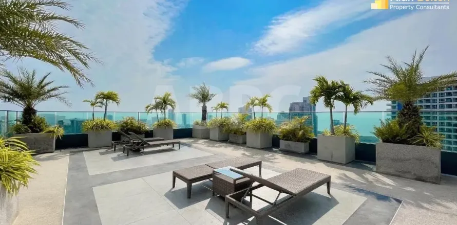 Condominio de 2 dormitorios en Pattaya, Tailandia № 211351