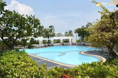 Condominio de 3 dormitorios en Jomtien Beach, Pattaya, Tailandia № 211356 - foto 7