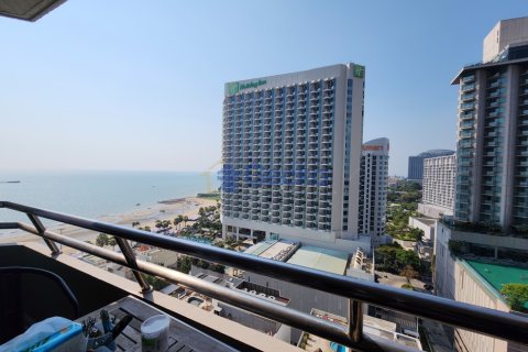 Studio dans le Condo à Pattaya, Thaïlande  № 196705