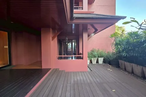 Кондоминиум с 4 спальнями в Сатхоне, Бангкок, Таиланд № 161834 - фото 2