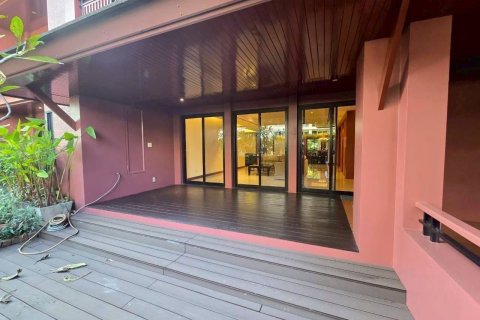 Кондоминиум с 4 спальнями в Сатхоне, Бангкок, Таиланд № 161834 - фото 21