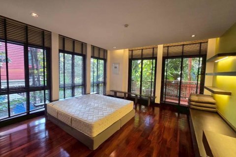 Кондоминиум с 4 спальнями в Сатхоне, Бангкок, Таиланд № 161834 - фото 16