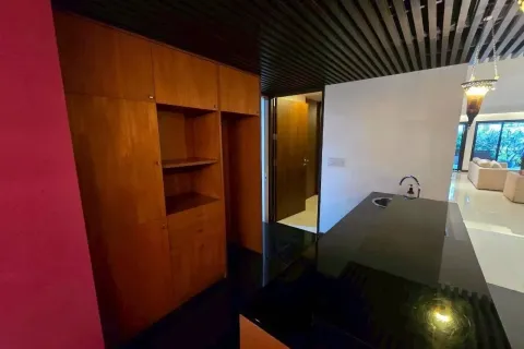 Кондоминиум с 4 спальнями в Сатхоне, Бангкок, Таиланд № 161834 - фото 9