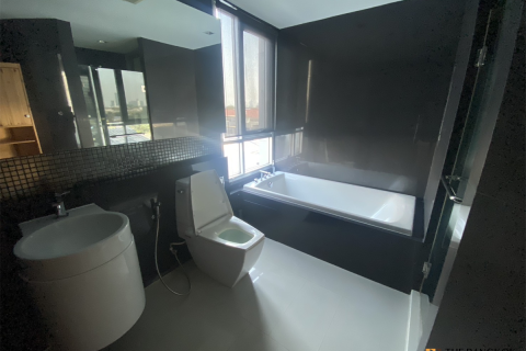 Eigentumswohnung in Bangkok, Thailand, 1 Schlafzimmer  № 220624 - Foto 9