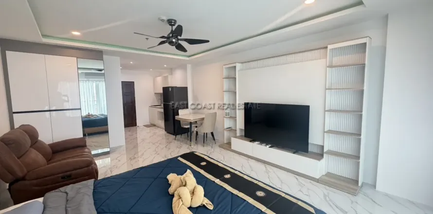 Estudio en el condominio en Jomtien Beach, Pattaya, Tailandia № 212161