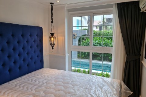 Condo in Pattaya, Thailand, 3 bedrooms  № 172177 - photo 21