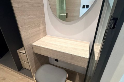 Studio dans le Condo à Chatuchak, Bangkok, Thaïlande  № 172181 - photo 3