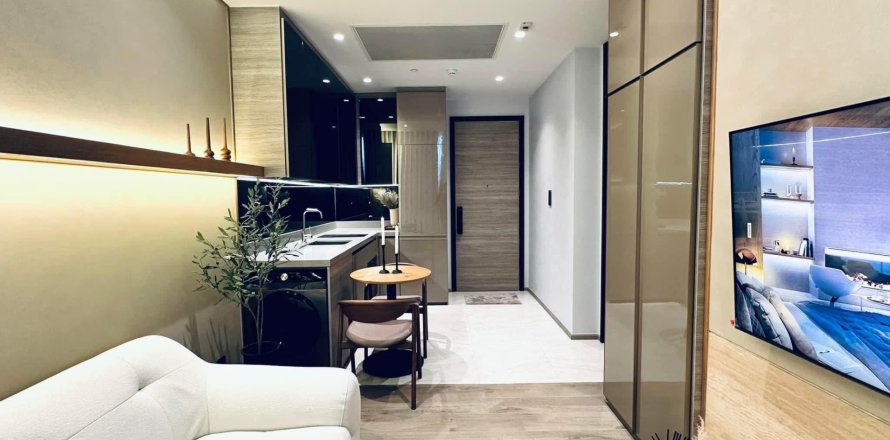 Studio dans le Condo à Chatuchak, Bangkok, Thaïlande  № 172181