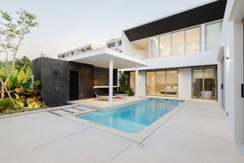 Вилла в Раваи, Таиланд с 4 спальнями  № 146489 - фото 1