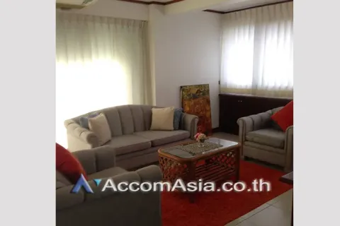 Condo in Watthana, Bangkok, Thailand, 2 bedrooms  № 217832
