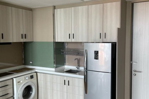 Studio in the Condo in Khlong Toei, Bangkok, Thailand № 158997 - photo 4