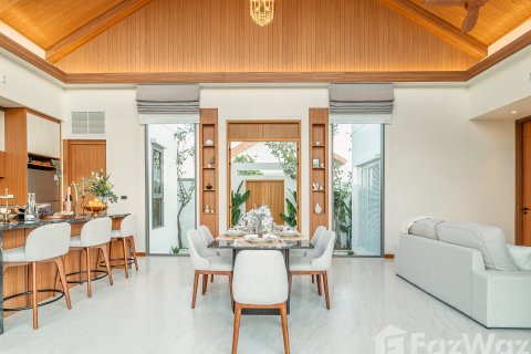 Villa in Phuket, Thailand 3 bedrooms № 159001 - photo 2