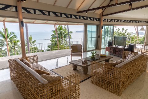 Villa in Ko Samui, Thailand 4 bedrooms № 159000 - photo 6