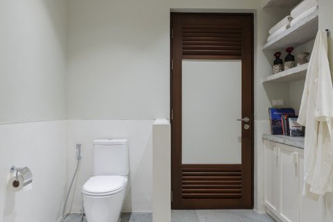 Villa in Ko Samui, Thailand 4 bedrooms № 159000 - photo 30