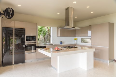 Villa in Ko Samui, Thailand 4 bedrooms № 159000 - photo 9