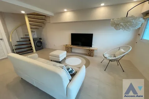 Duplex in Watthana, Bangkok, Thailand 2 Schlafzimmer № 216147 - Foto 5